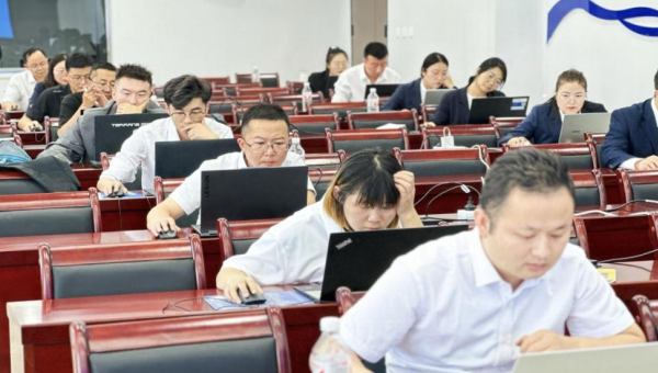 為貫徹落實(shí)習(xí)近平總書記關(guān)于工人階級和工會工作的重要論述精神，積極響應(yīng)“甘肅省百萬職工勞動和技能競賽”號召<div   id=